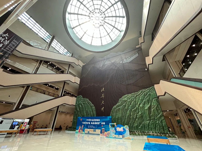 穿越时光的文化殿堂——宜昌博物馆(图2) 1 (2).jpg