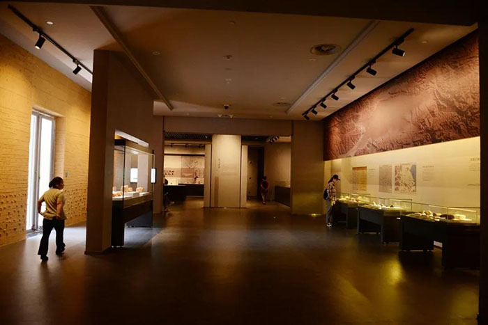 二里头夏都遗址博物馆 (7).jpg