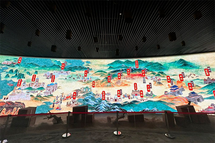 丝路筑城,向新而行 —— 乌鲁木齐城市规划馆全景解读(图5) 乌鲁木齐城市规划馆 (5).jpg